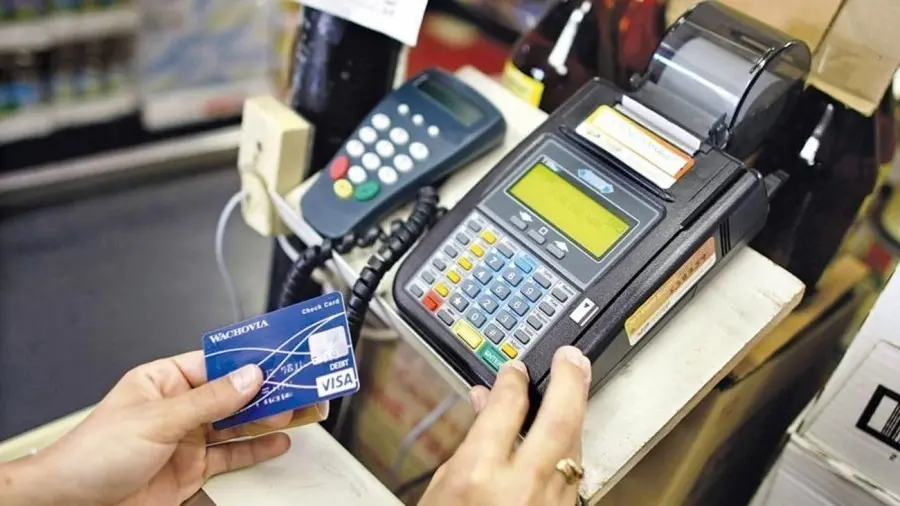 Εφορία: Τι κερδίζουν οι φορολογούμενοι που έκαναν δαπάνες με ηλεκτρονικό χρήμα