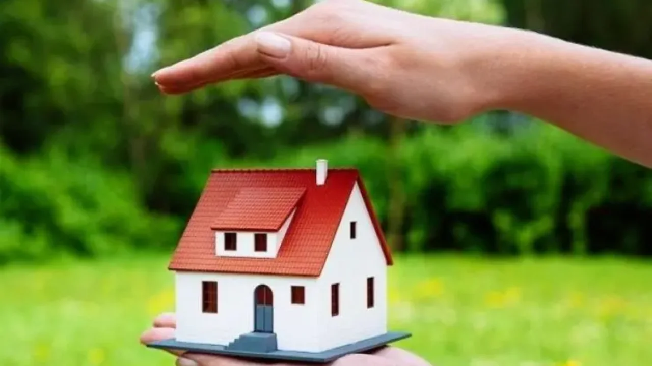 ΟΑΕΔ: Πολιτικές διευκόλυνσης απόκτησης α΄ κατοικίας για νέα ζευγάρια