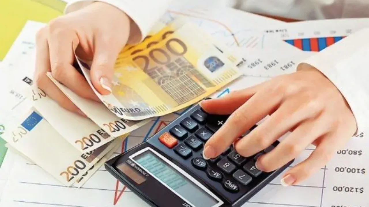 Οδηγίες ΑΑΔΕ για την εξόφληση του φόρου εισοδήματος