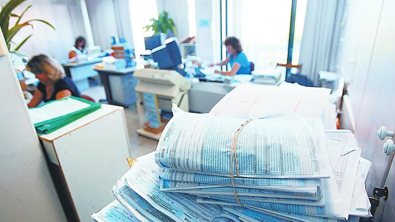 Κίνητρα για εξωδικαστική λύση στις εκκρεμείς φορολογικές υποθέσεις