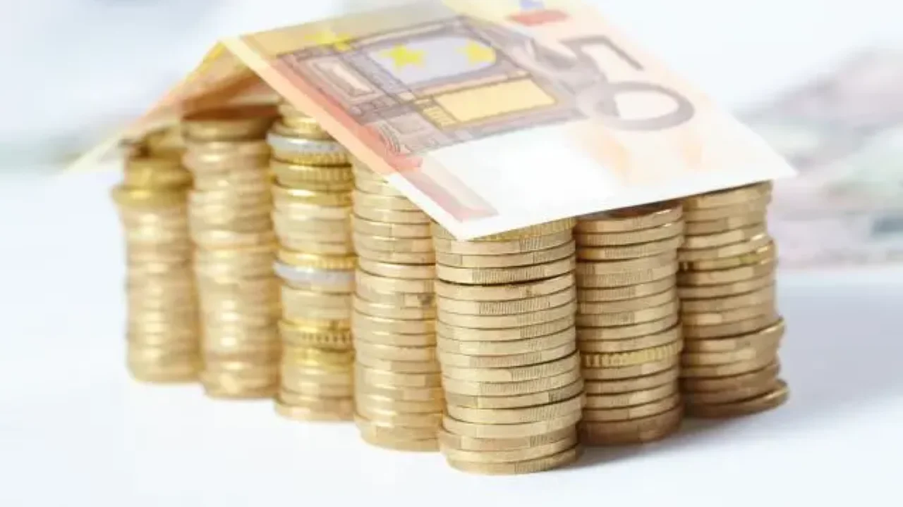 Στεγαστικά δάνεια: Από σήμερα οι αιτήσεις για την υπαγωγή στο πρόγραμμα με εμπράγματη ασφάλεια στην α΄ κατοικία