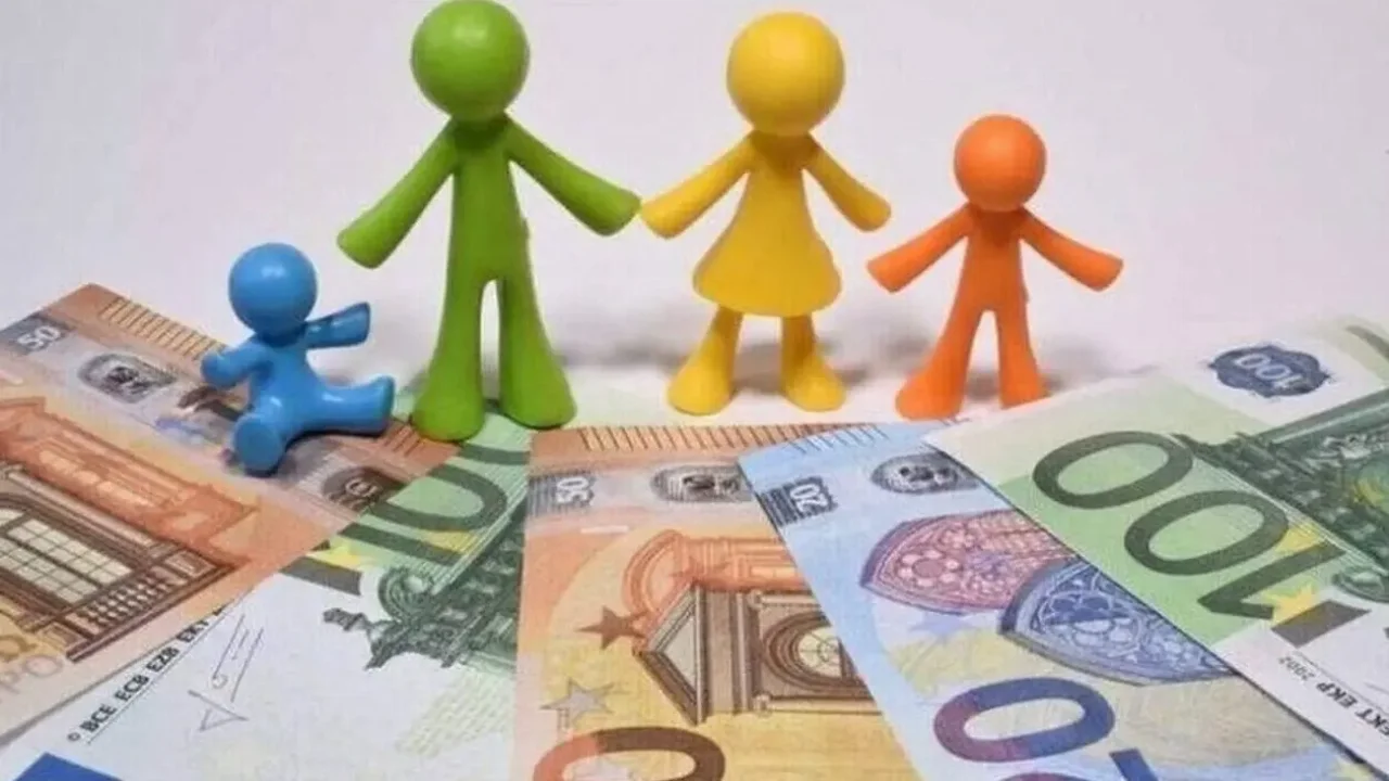ΗΔΙΚΑ: 'Εως τις 4 Σεπτεμβρίου οι αιτήσεις για το επίδομα παιδιού