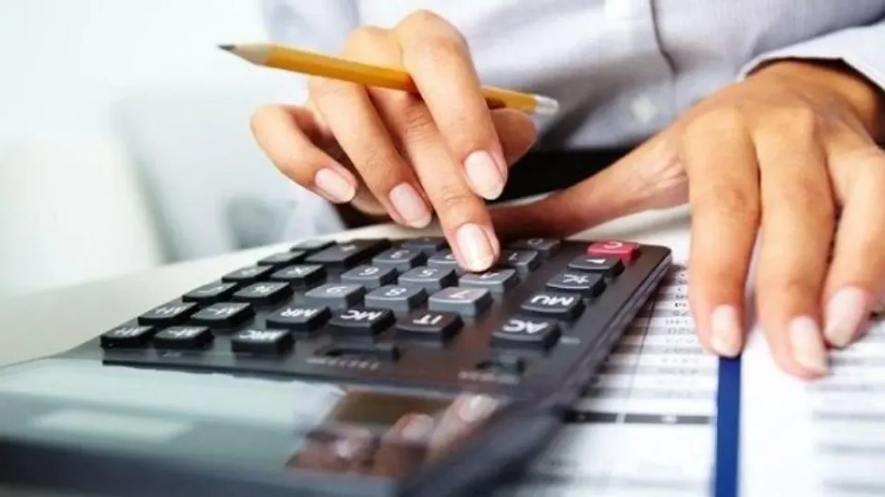 Οφειλέτες: Εκπνέει η προθεσμία για την ένταξη στην ρύθμιση των 120 δόσεων