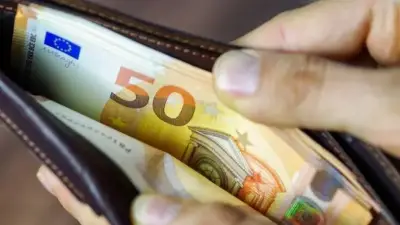 Στα 1.150 ευρώ ο μέσος μισθός για τον περασμένο Οκτώβριο
