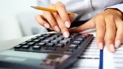 Υπουργείο Οικονομικών: Σχέδιο για εξατομικευμένες δόσεις για οφειλές προς την Εφορία