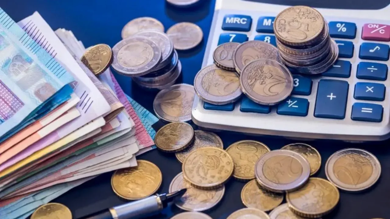 Εφορία: Ανοίγουν σήμερα οι πλατφόρμες για την αναβίωση των ρυθμίσεων των 72- 120 δόσεων