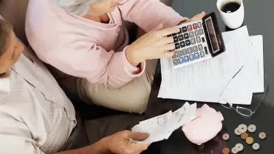 e-ΕΦΚΑ: Υπό ποιες προϋποθέσεις θα λάβουν σύνταξη ελεύθεροι επαγγελματίες με οφειλές στα Ταμεία τους