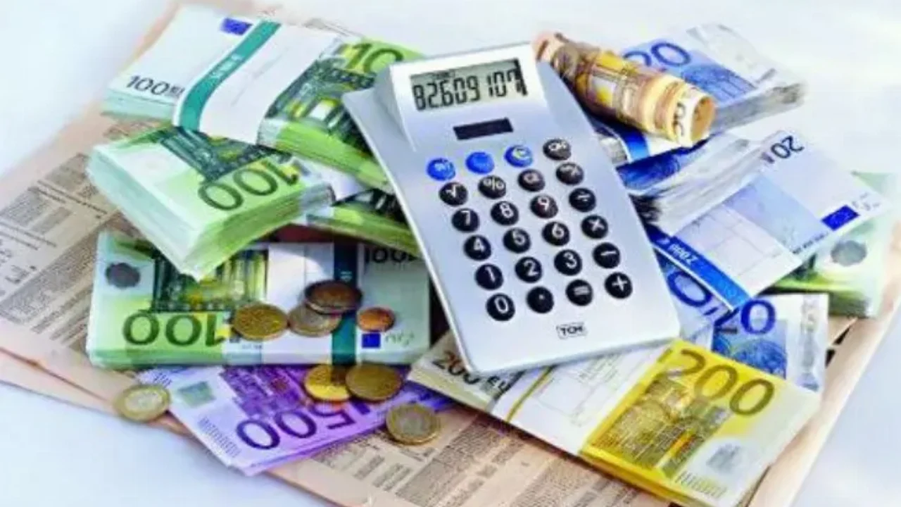 Ελεύθεροι επαγγελματίες: Πρόστιμα- φωτιά για όσους δεν κόβουν αποδείξεις