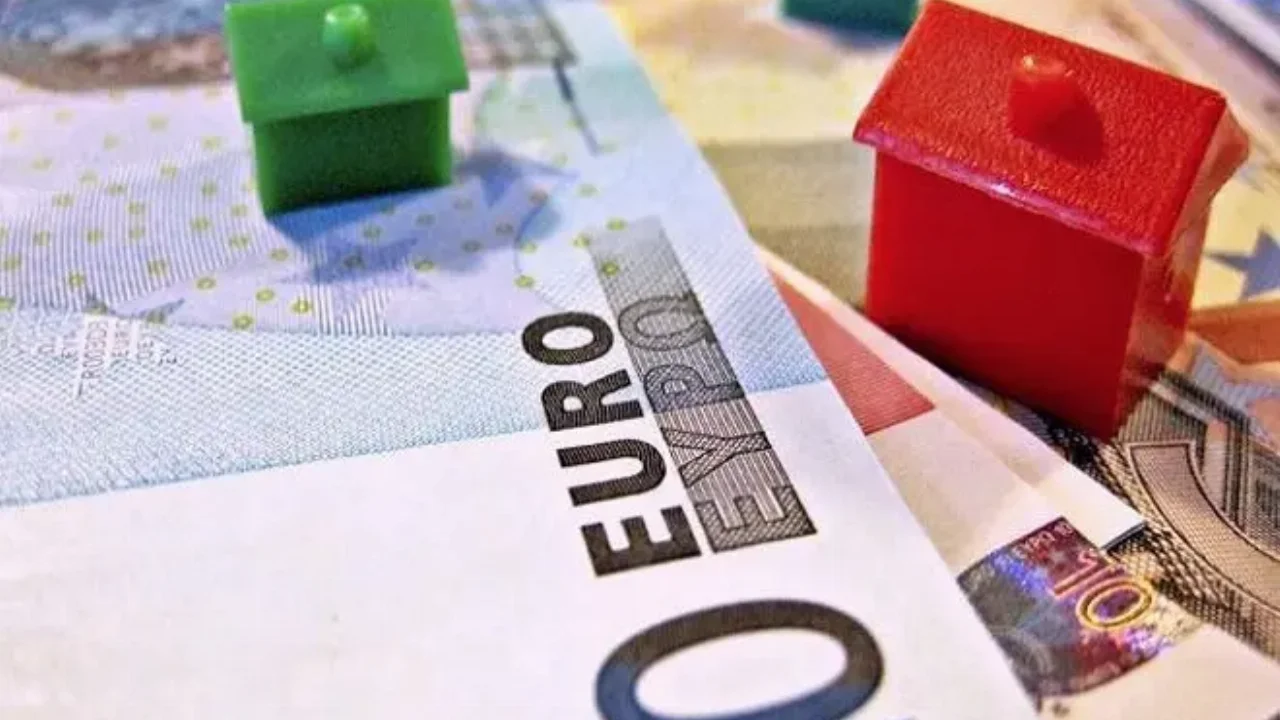 ΕΝΦΙΑ: Ξεκίνησε η ανάρτηση των εκκαθαριστικών- Τροπολογία για τα ποσοστά μείωσης στο φόρο