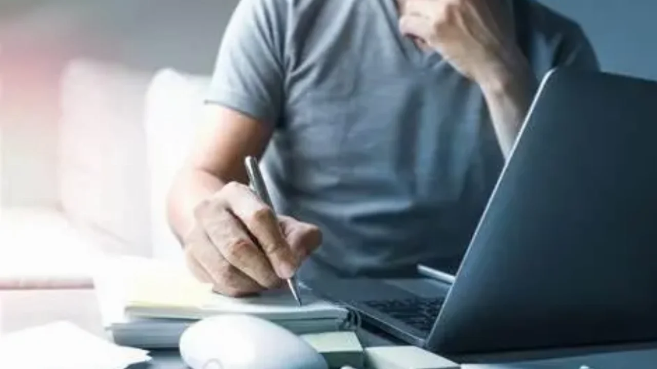 Τηλεργασία: Παρατείνεται έως τις 31 Μαίου