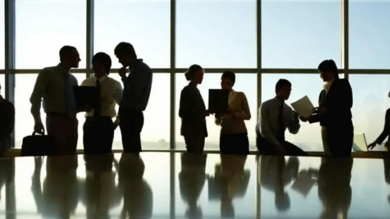 Η διαδικασία ένταξης στο πρόγραμμα 100.000 θέσεων εργασίας