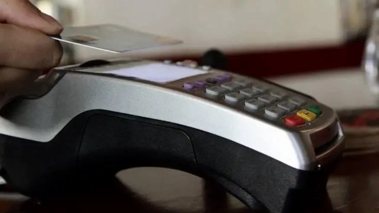 E-αποδείξεις: Πρεμιέρα για το νέο καθεστώς, τι αλλάζει από το 2020