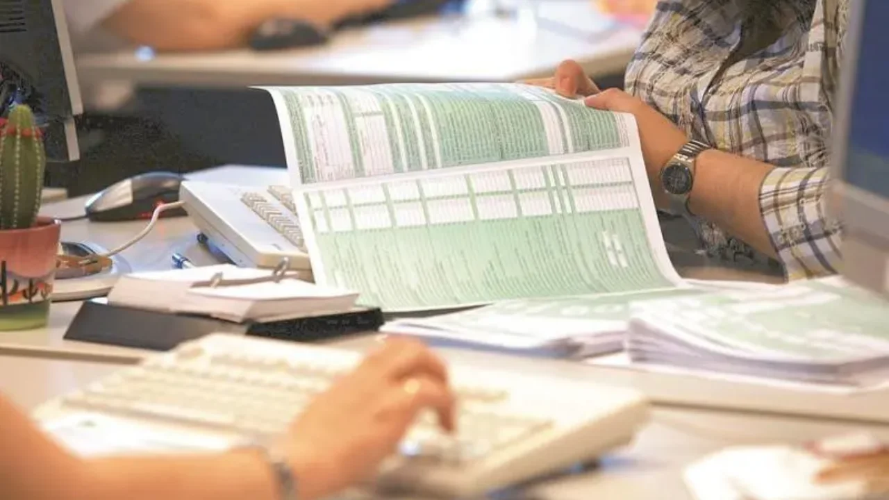 Επιστροφές φόρου άμεσα για 2.000.000 δικαιούχους