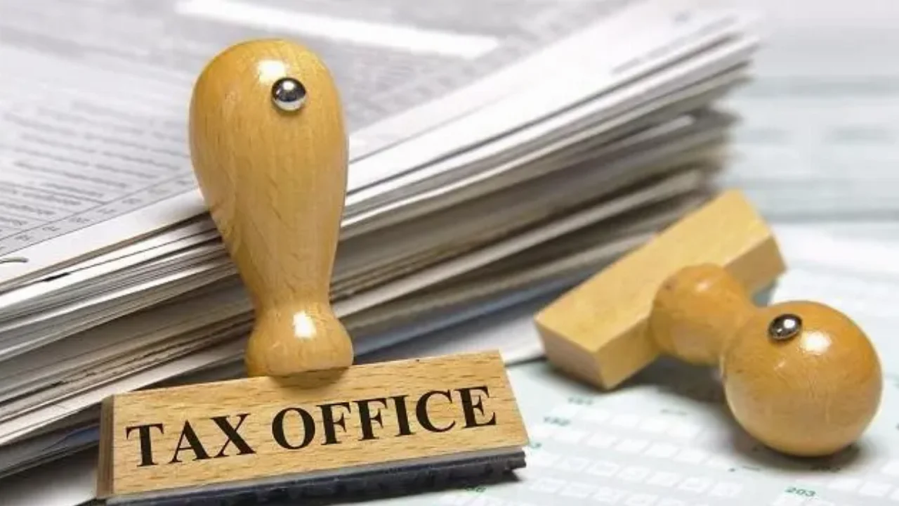 Έως τα τέλη Δεκεμβρίου η υποβολή φορολογικών δηλώσεων για τους κατοίκους εξωτερικού