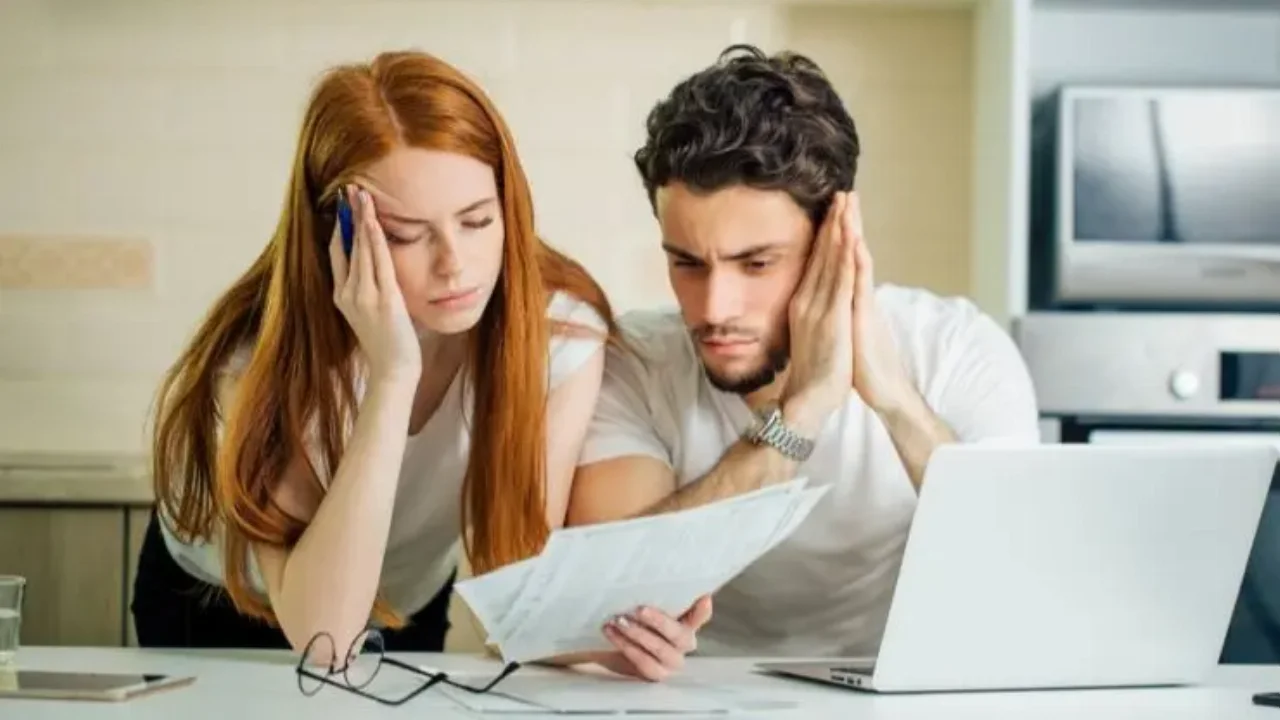 Φορολογικές δηλώσεις: Ξεκίνησαν οι αιτήσεις για ξεχωριστή υποβολή από παντρεμένα ζευγάρια