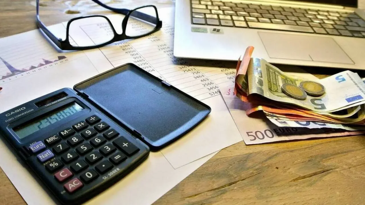 Φορολογικές δηλώσεις: Αλλαγές στις προθεσμίες εξόφλησης του φόρου εισοδήματος