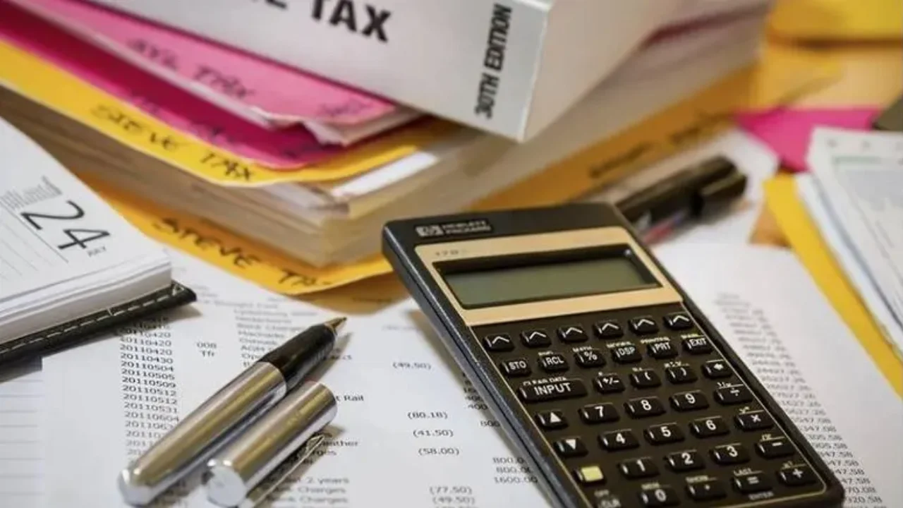 Εφορία: Ποιοι νέοι που συμπλήρωσαν το 18ο έτος της ηλικίας τους θα υποβάλλουν φορολογική δήλωση