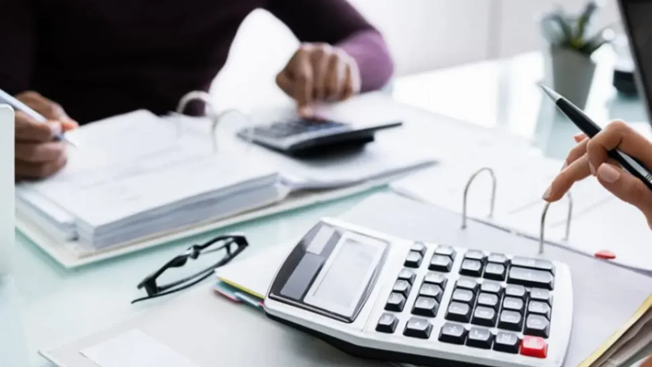 Φορολογικές δηλώσεις: Τέλος χρόνου για την υποβολή τους- Μηδενικά 1 στα 2 εκκαθαριστικά