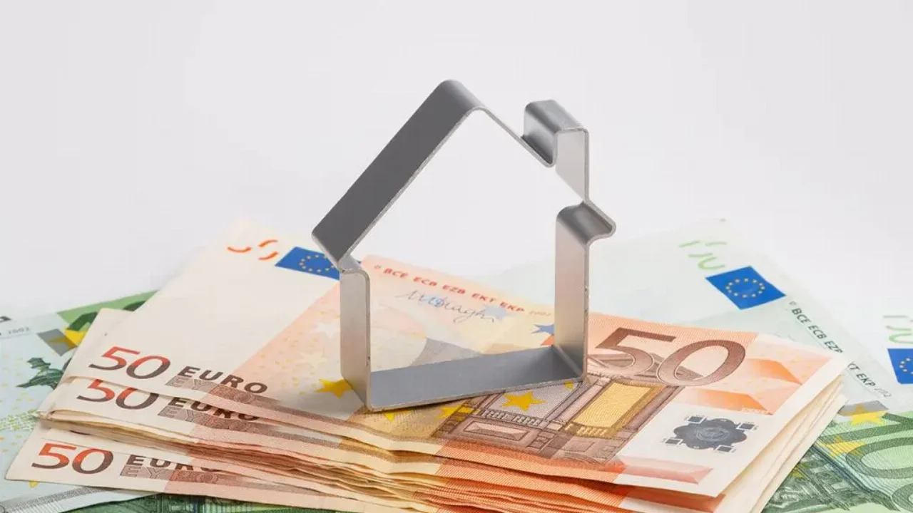 ΕΝΦΙΑ: Ποιοι φορολογούμενοι θα πληρώσουν λιγότερα φέτος