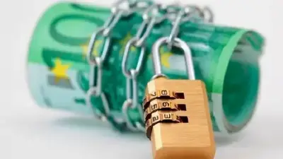 Εφορία: Αυξάνεται το ακατάσχετο των τραπεζικών λογαριασμών για όσους ρυθμίσουν τα χρέη τους