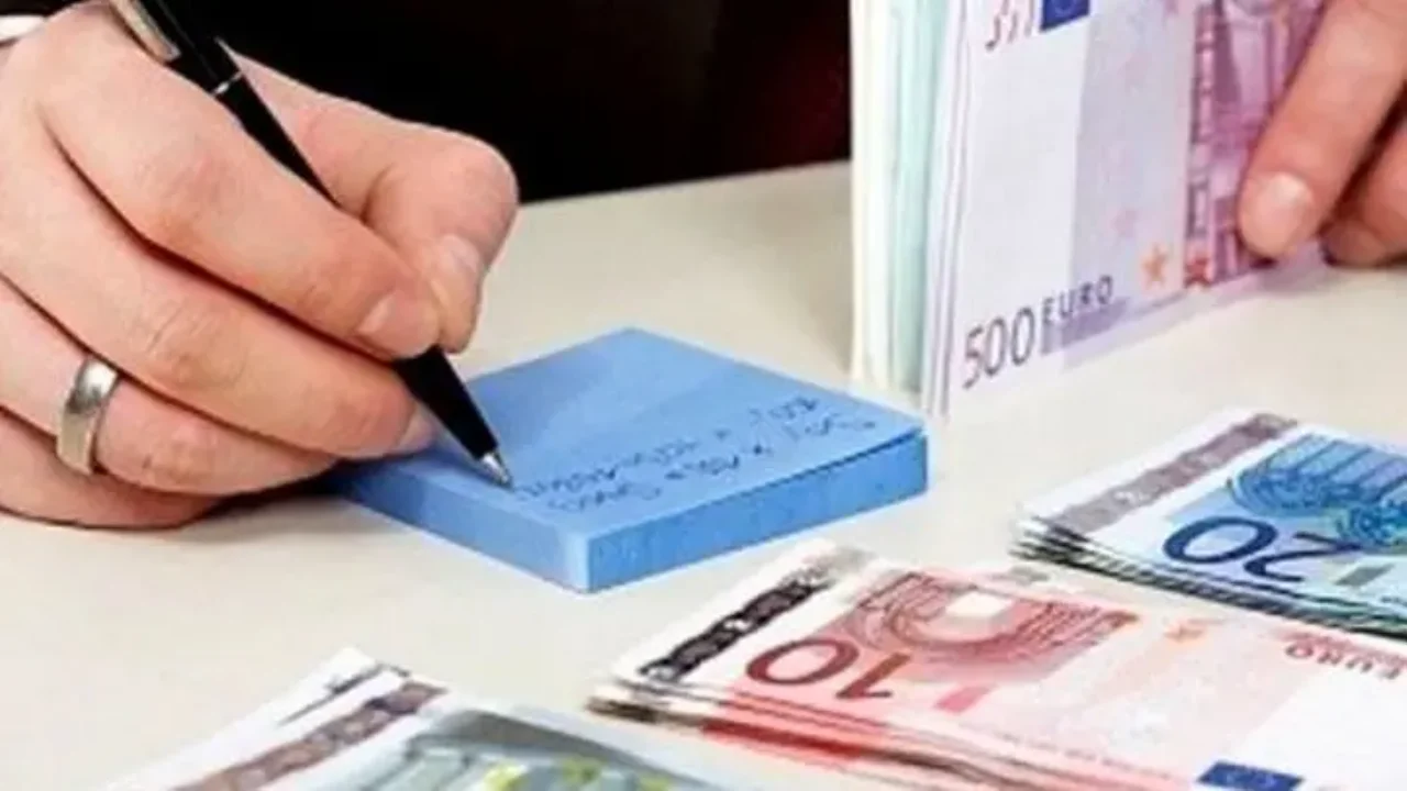 Εφορία: Στα 113,38 δισ. ευρώ οι ληξιπρόθεσμες οφειλές προς το Δημόσιο για 4 εκ. φορολογούμενους