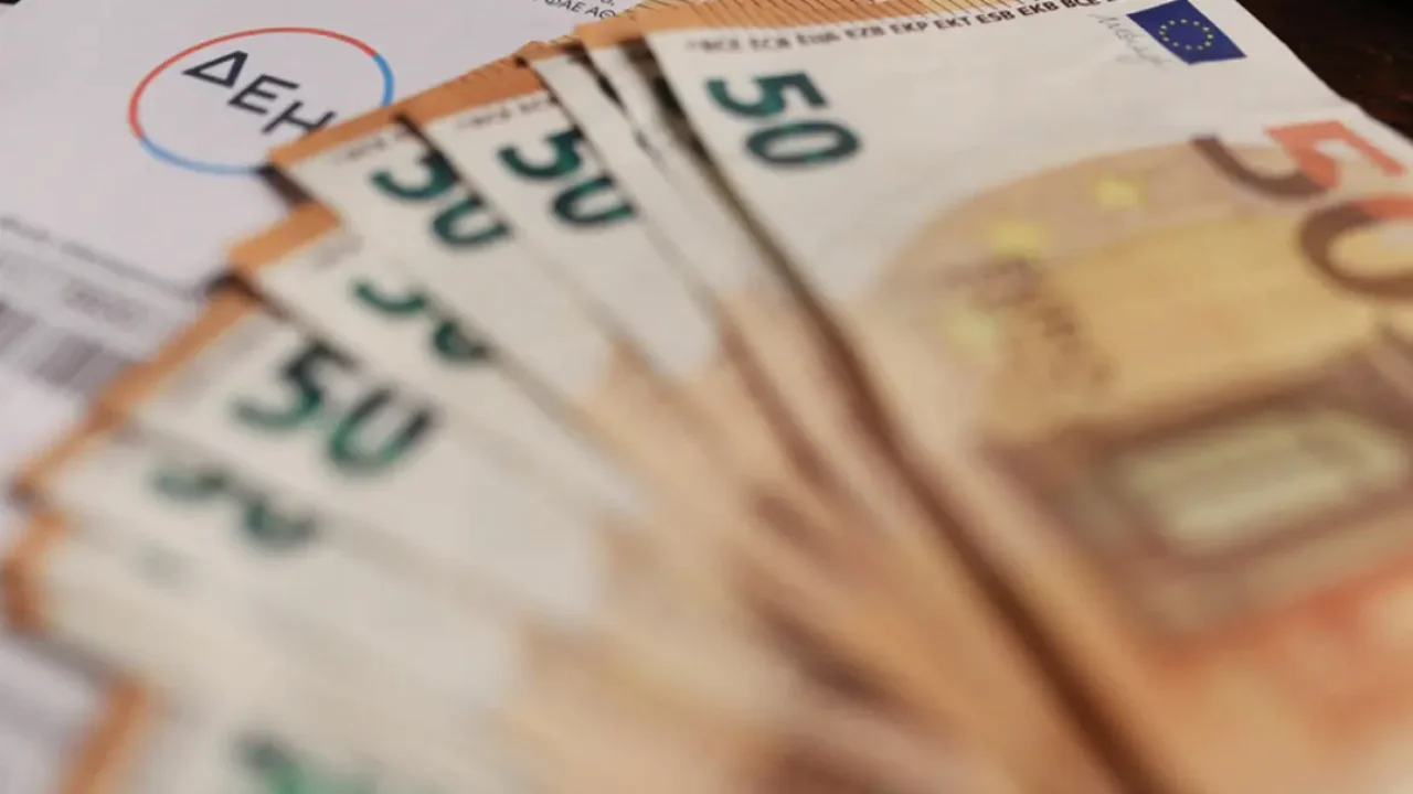 Λογαριασμοί ρεύματος: Ανάσα για τα νοικοκυριά τον Φεβρουάριο- Έρχονται σημαντικές μειώσεις στους τιμοκαταλόγους