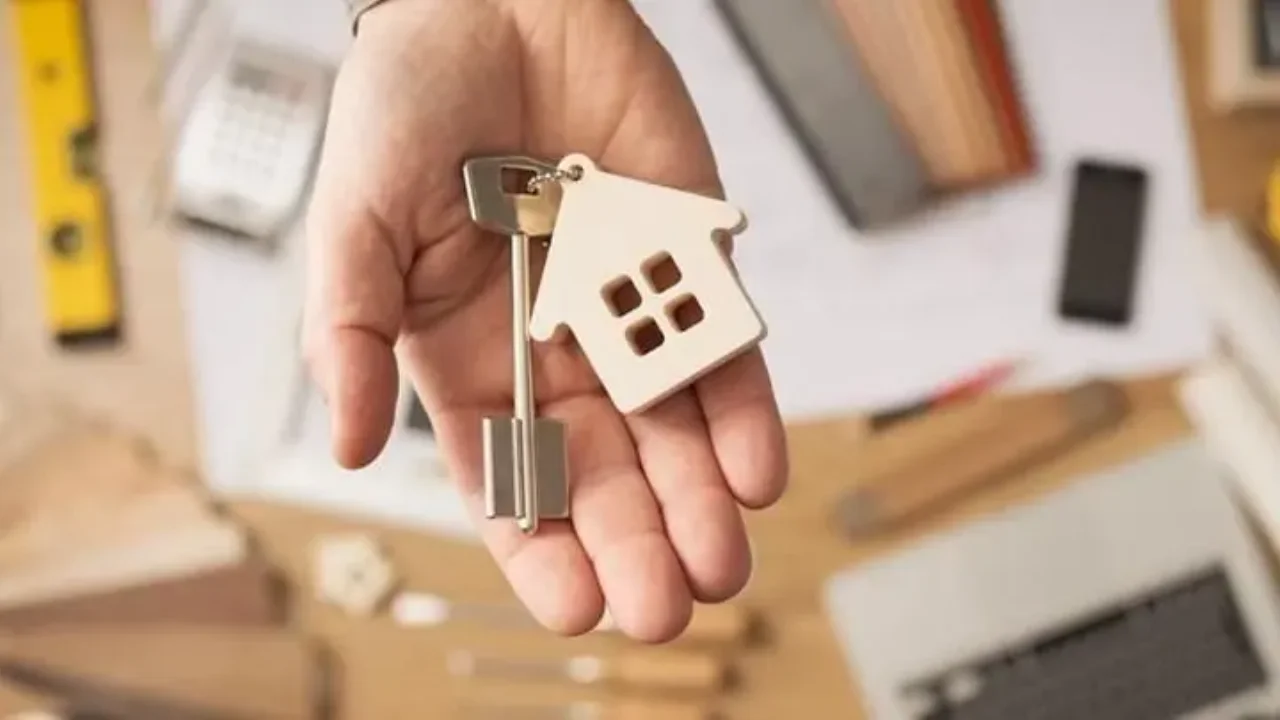 Γονικές παροχές: Αφορολόγητες για ποσό έως και 800.000 ευρώ από 1η Οκτωβρίου