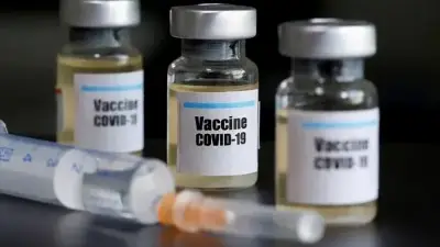 Κάλυψη μέρους του κόστους για το εμβόλιο κατά του κορωνοϊού ανακοίνωσε ο υπουργός Οικονομικών