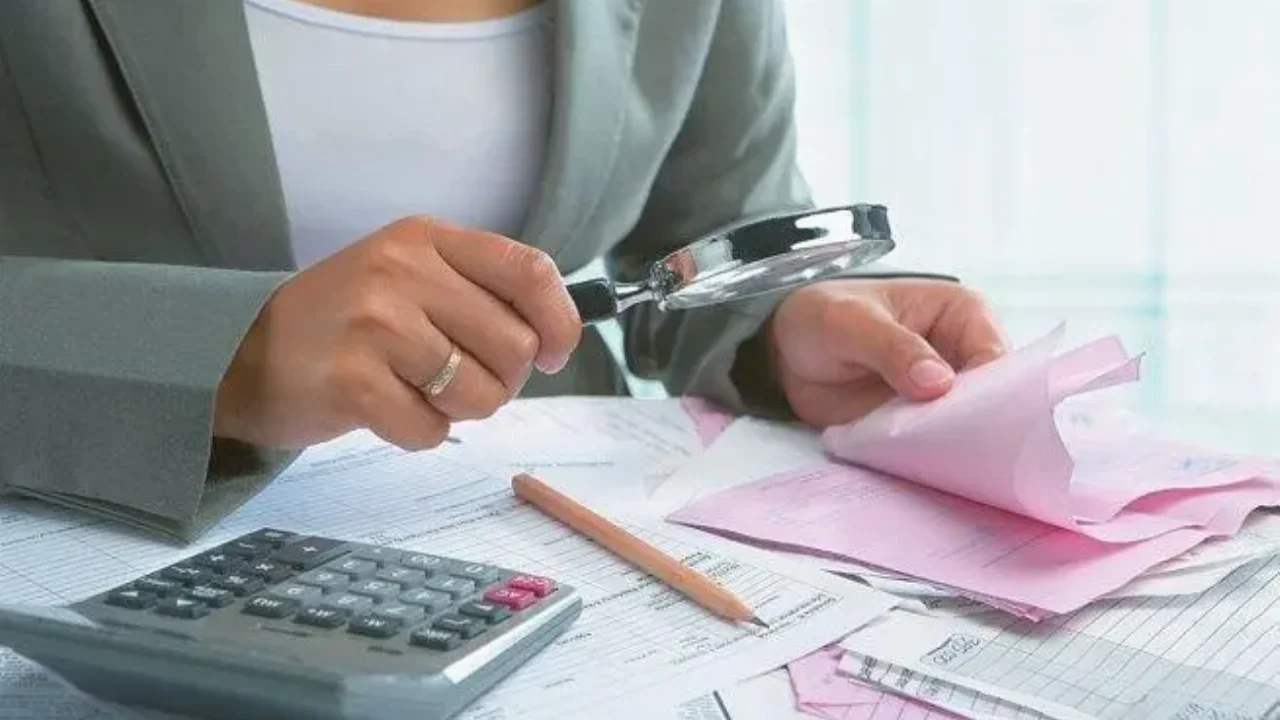 Φρένο στους φορολογικούς ελέγχους λόγω κορωνοϊού