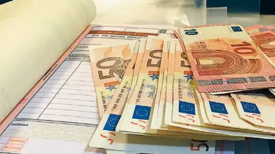 Μισθωτοί με παράλληλη απασχόληση: Χρεωστικά «ραβασάκια» για 197.409 ασφαλισμένους με μέση δόση 120 ευρώ