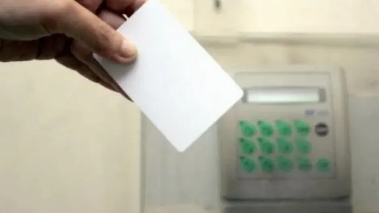 Εργασιακό νομοσχέδιο: Έρχεται η ψηφιακή κάρτα εργασίας