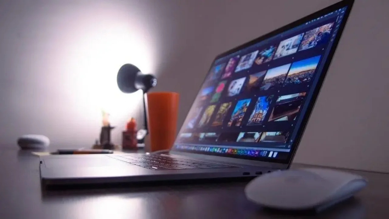 Παρατείνεται έως τις 30 Ιουνίου η δυνατότητα για εξ αποστάσεως εργασία