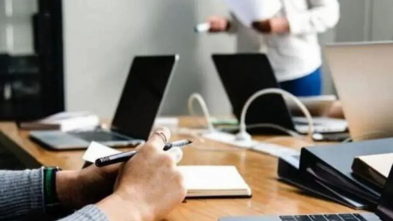 Οι κανόνες για την εφαρμογή της τηλεργασίας