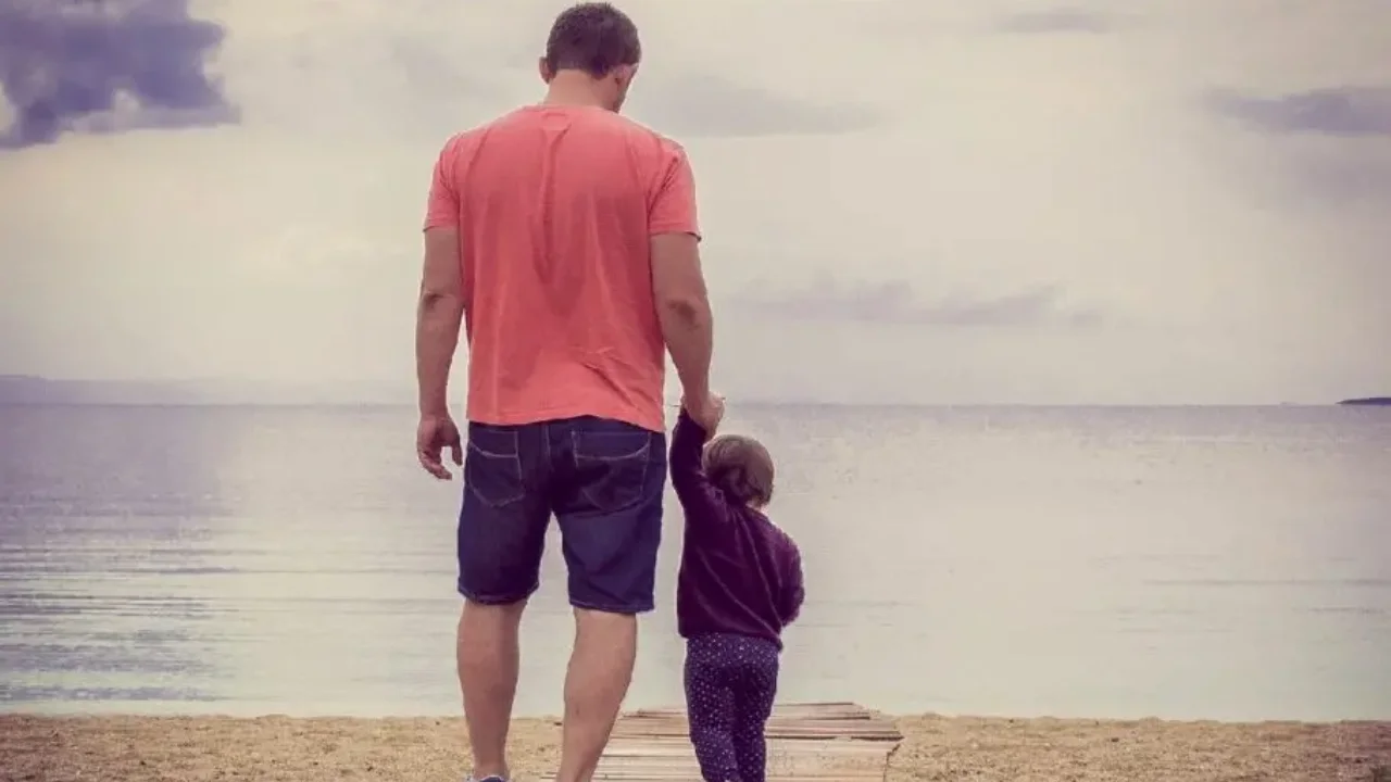 Άδεια μητρότητας: Πόσο διάστημα μπορεί να μεταβιβάσει μια μητέρα στον πατέρα