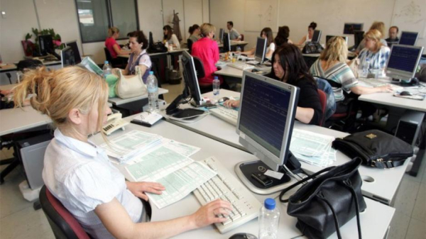 Δημόσιοι υπάλληλοι: Aναλογικά αυξημένη από 01/01/2024 η οικογενειακή παροχή