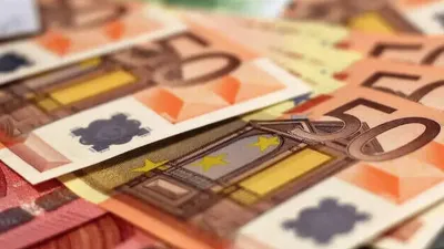 Επίδομα 400 ευρώ: Ανοίγει σήμερα η πλατφόρμα για την υποβολή αιτήσεων