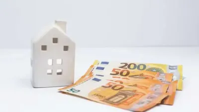 ΕΝΦΙΑ 2022: Τέλος του μήνα τα "ραβασάκια" και το Μάιο η καταβολή της πρώτης δόσης