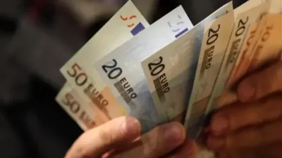 Έκτακτο βοήθημα: Ποιοι είναι οι δικαιούχοι και τι ποσό θα λάβουν